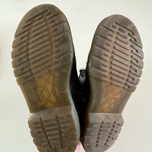 Dr. Martens kids size 13 usd - Picture 5 of 5